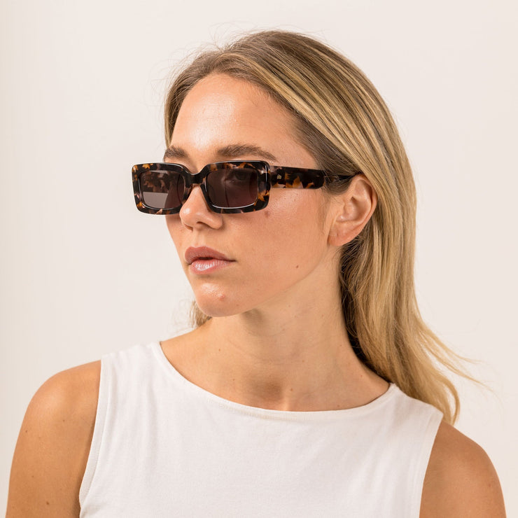 Sito Odessa Sunglasses - Pebble Tort/Grey